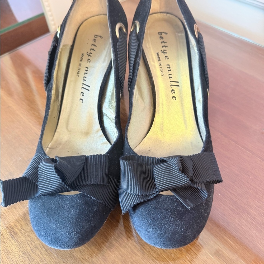 Bettye Muller Black Heels with Bow Accent and Grommets Along Side